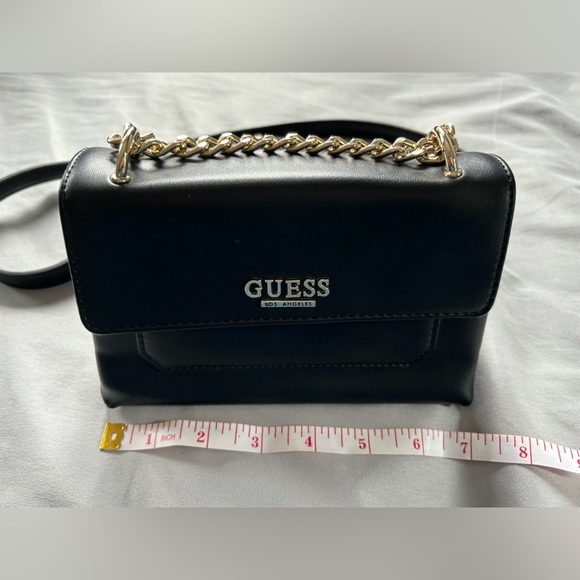 Mini Guess purse - Picture 5 of 7